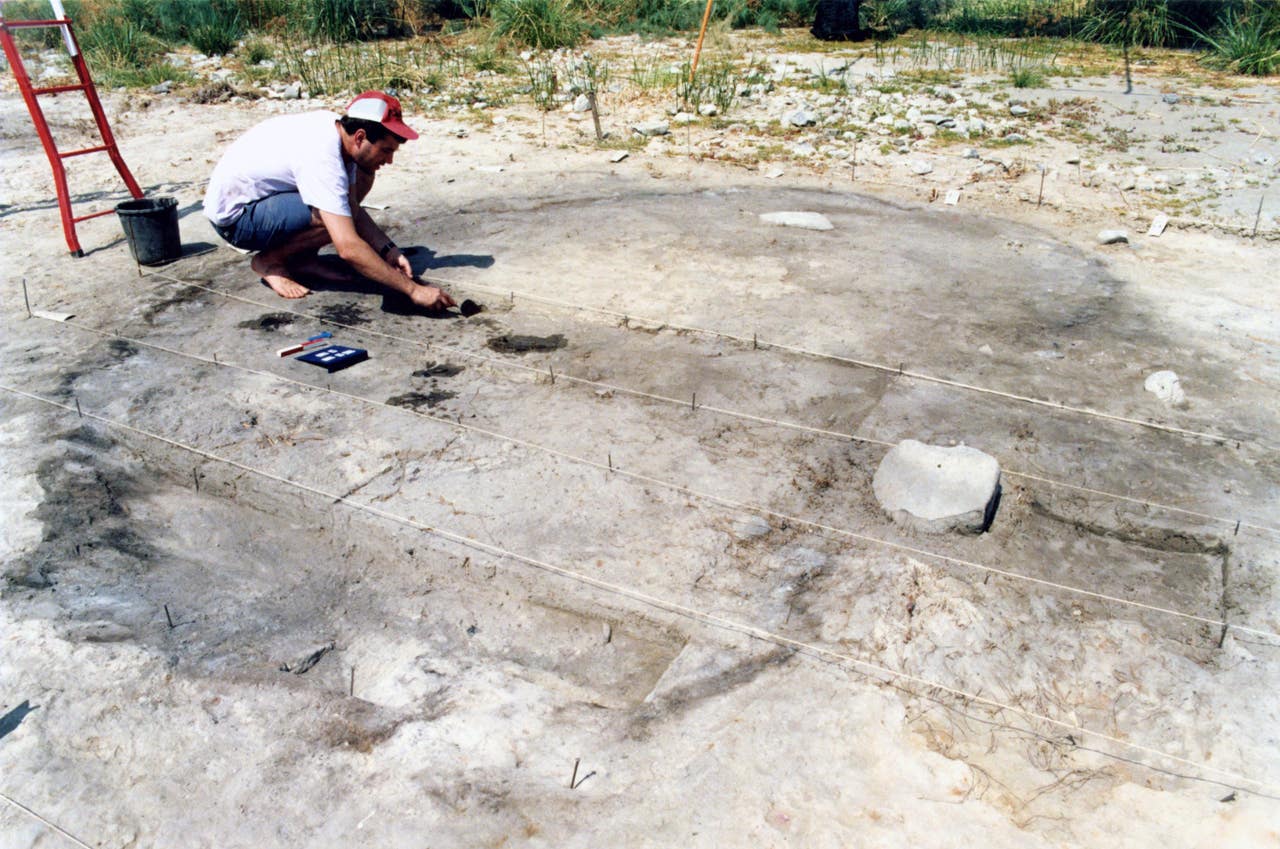 Read more about the article ARCHAEOLOGY: 23,000 year-old submerged brush huts discovered in the Galilee reveal dietary secrets of Prehistoric Israel